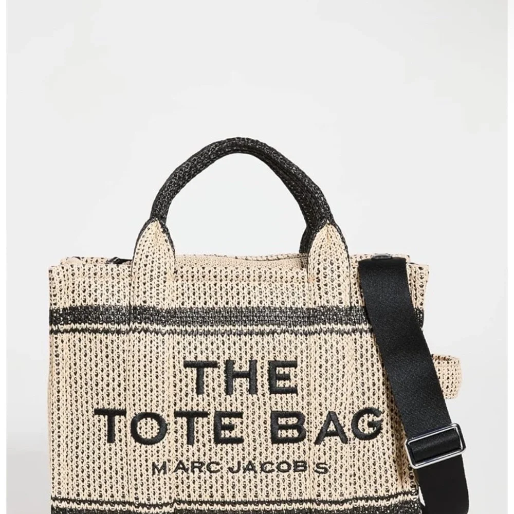 Marc Jacobs Women's The Straw Jacquard Tote Bag - Picture 3 of 12